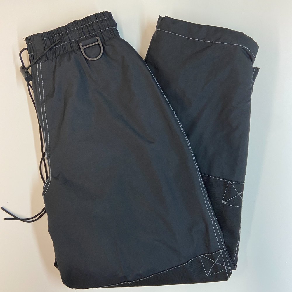 SkiGear Waterproof Insulated Black Pants - Size Youth M